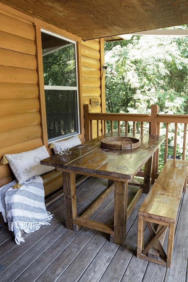 Remodelled Cabin! Great Location! Сев'єрвілл Екстер'єр фото